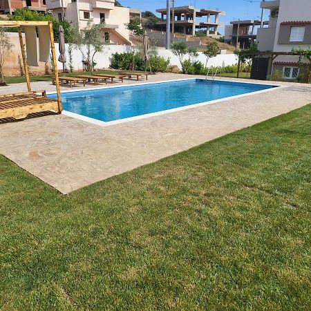Beach House With Garden Anavyssos Exterior photo