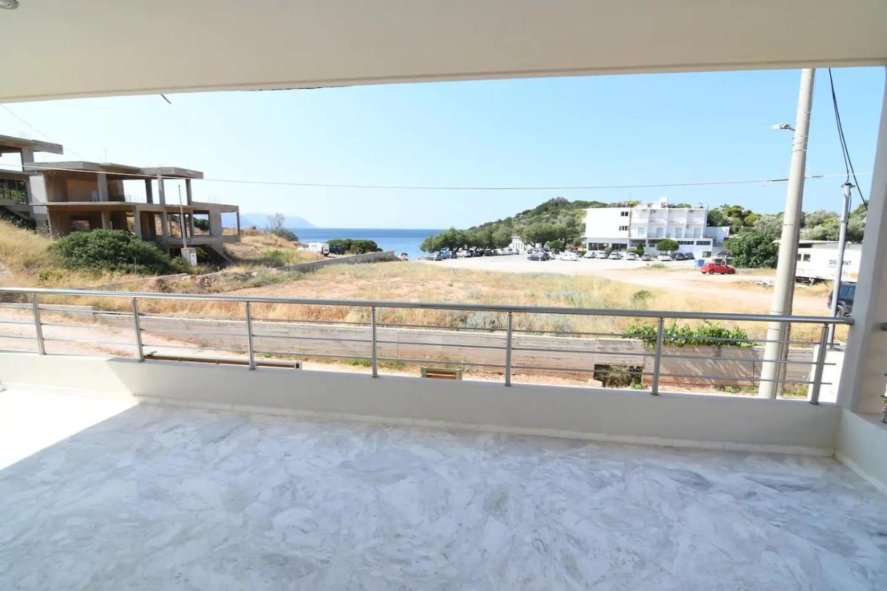 Beach House With Garden Anavyssos Exterior photo